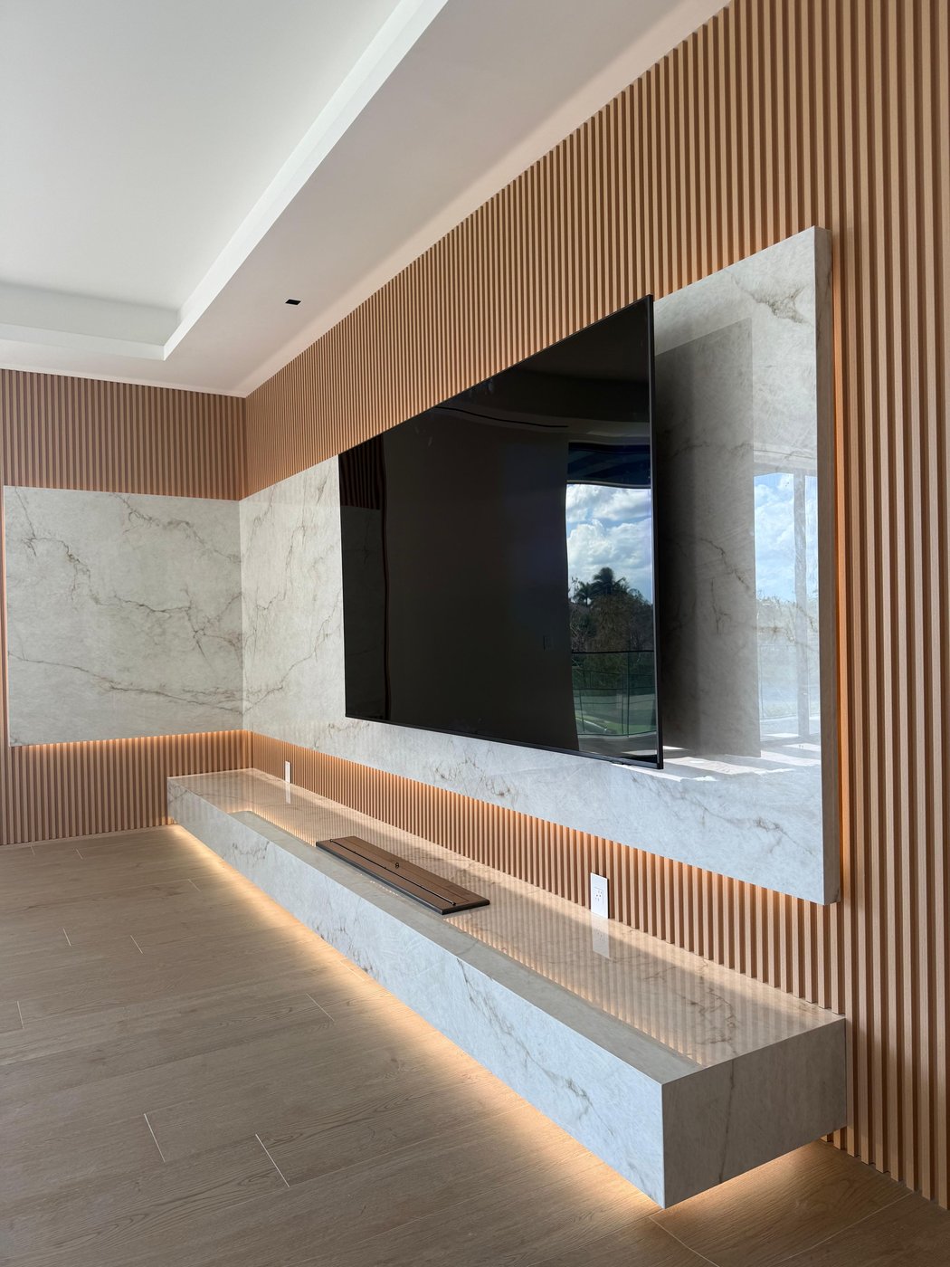 Floating media console