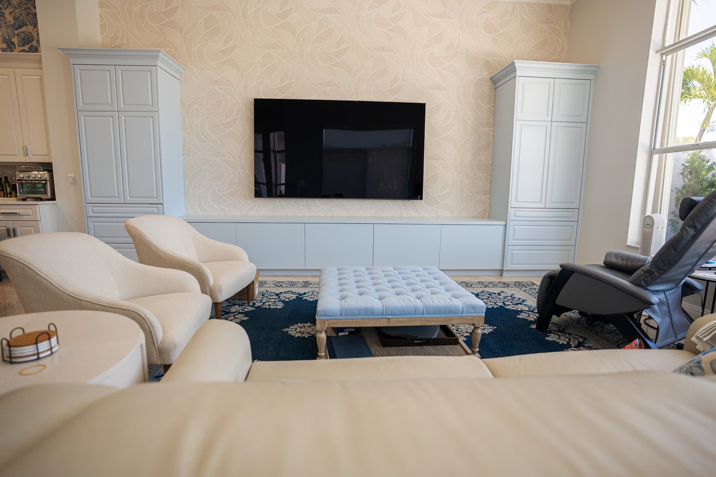 Built-in media wall